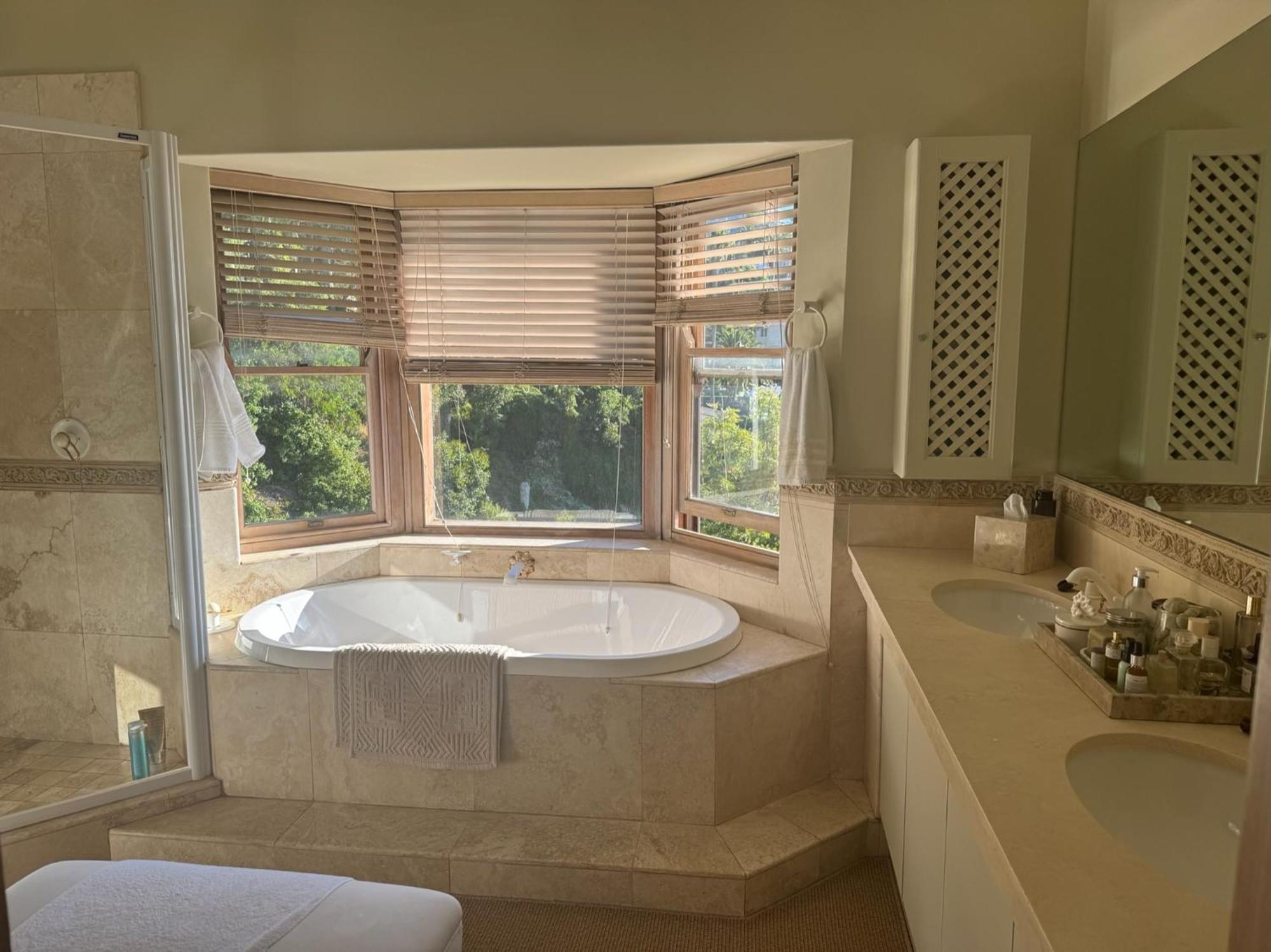 Villa Del Mar - "Luxurious En-Suite Bedroom With Lounge And Stunning Sea View Balcony In Bantry Bay" Kapstaden Exteriör bild